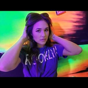 Meet your Posher, Lauren